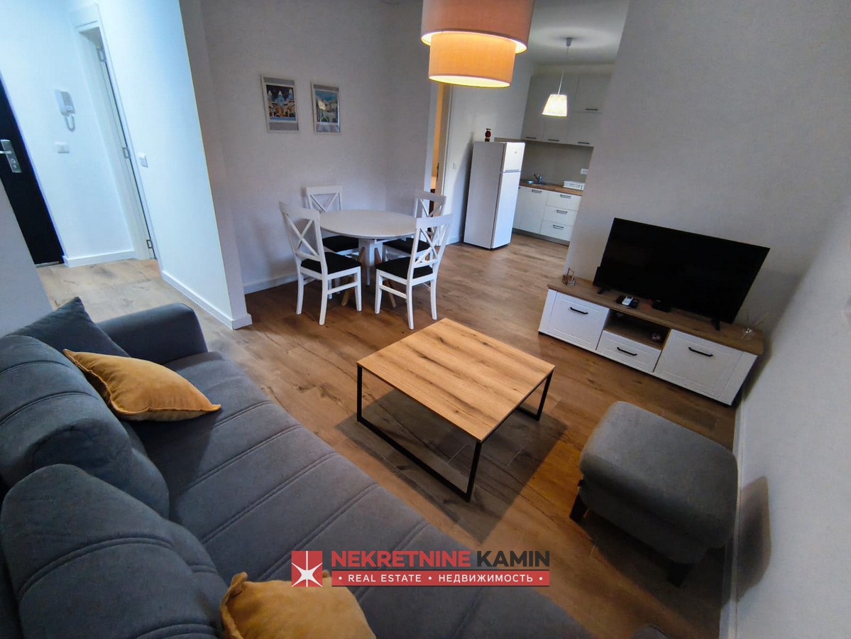 Fully Furnished One-Bedroom Apartment in a New Building for Rent, Radanovići, Kotor